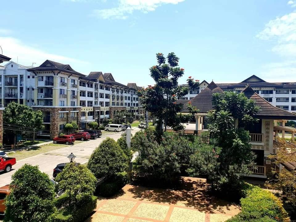 One Oasis A2, Shortwalk Sm Mall Free Pool Kitchen Davao Stadt Exterior foto